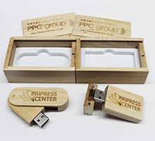 スライドケース入り木製USBメモリ